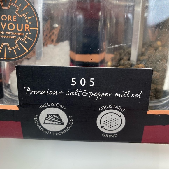 Cole & Mason Precision Salt & Pepper Mill Set Acrylic Gift Set NWT - Picture 10 of 10